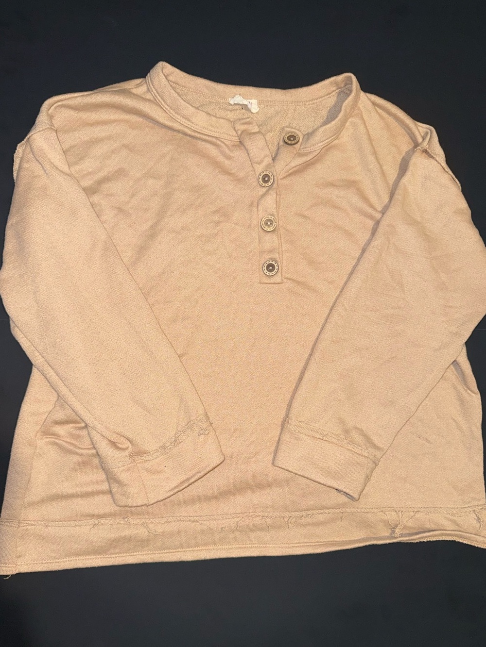 BiBi Long-Sleeve Henley in Beige
